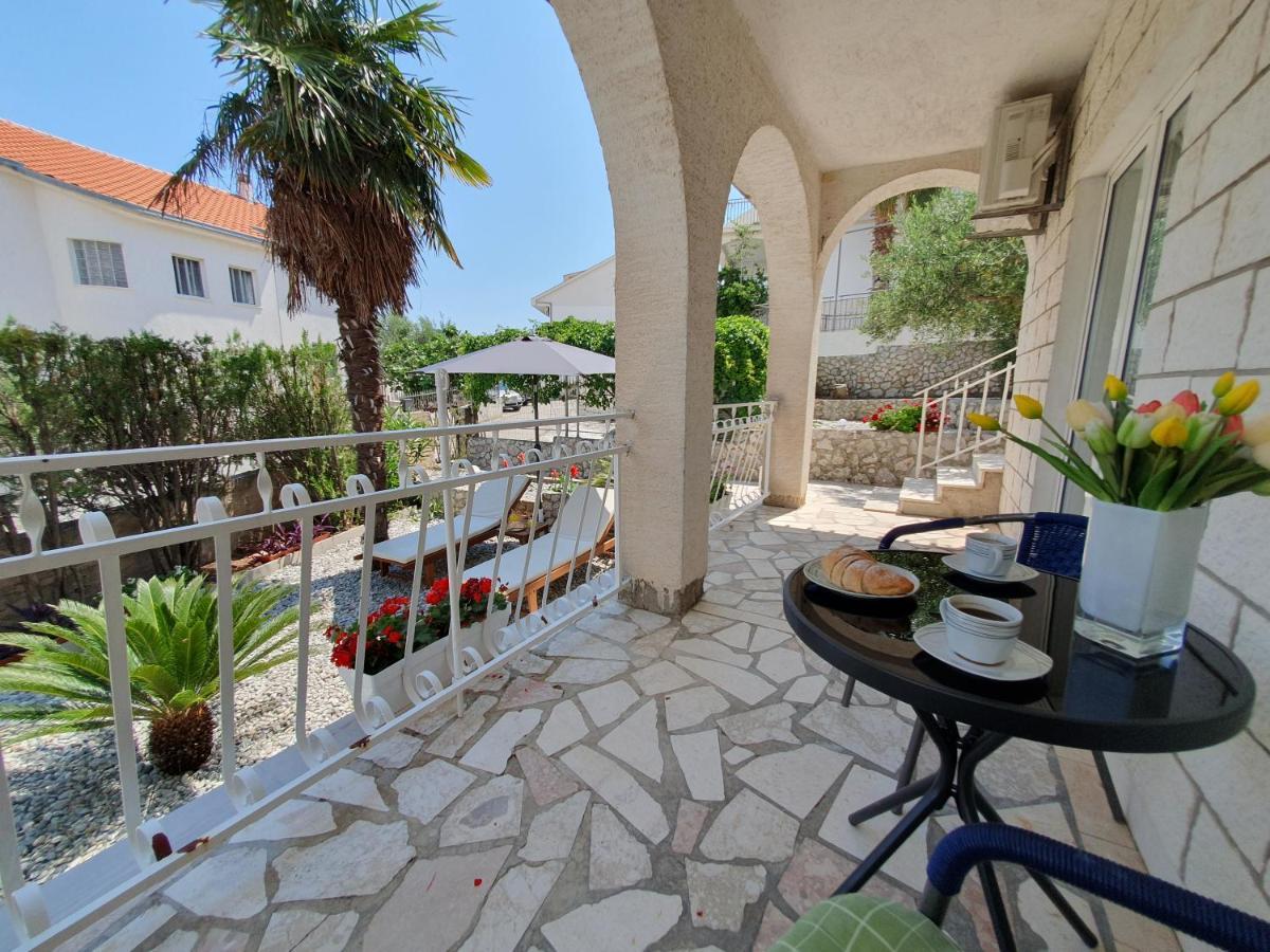 Apartment Zvjezdana Трогір Екстер'єр фото